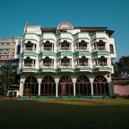 Hotel Girdhar Mahal Indore Zewnętrze zdjęcie
