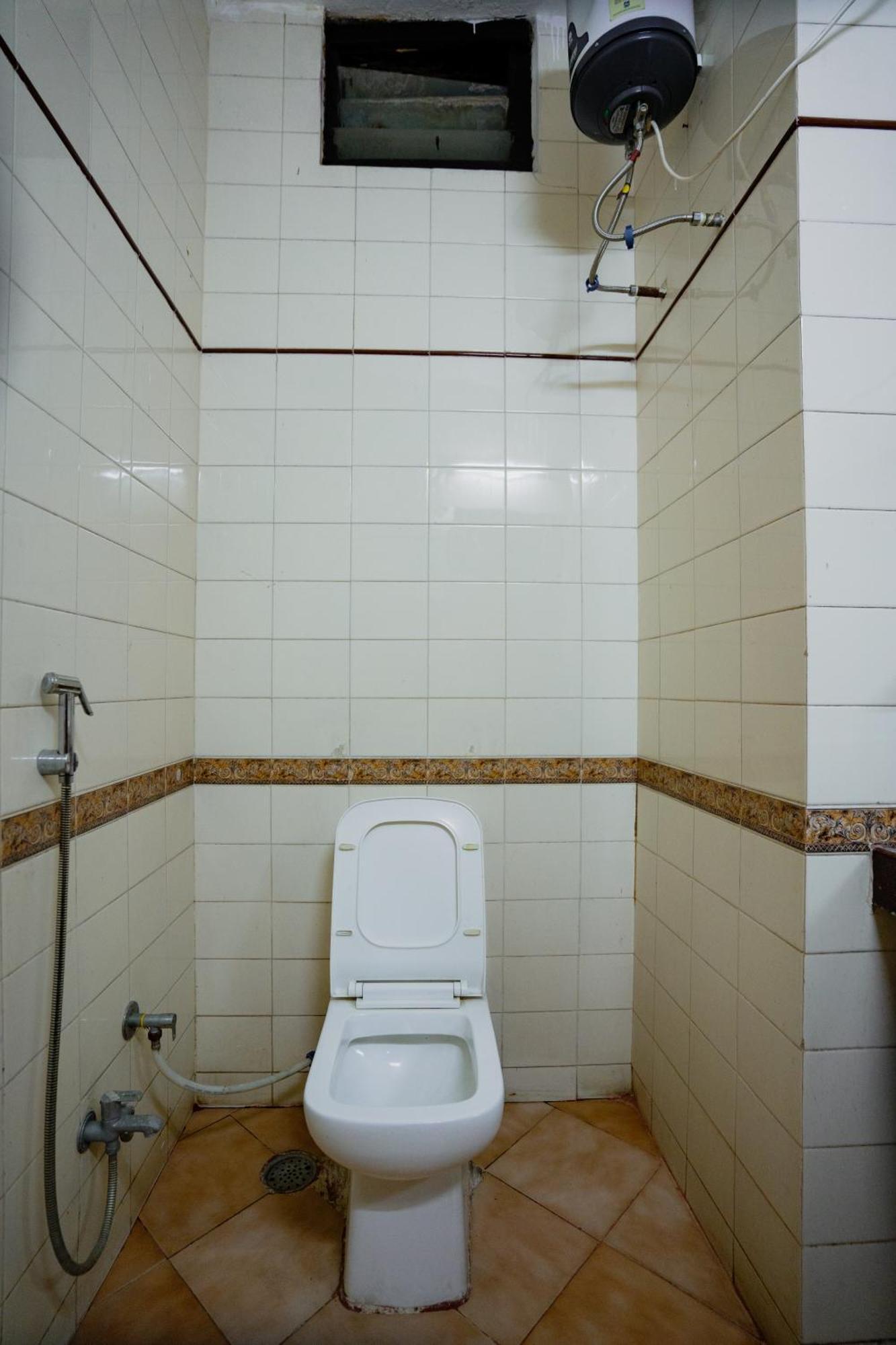 Hotel Girdhar Mahal Indore Zewnętrze zdjęcie